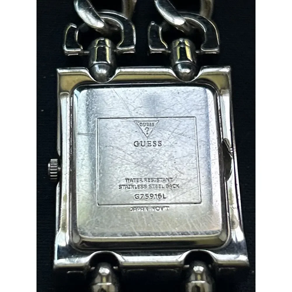 Guess Silver Tone Women’s Quartz Watch